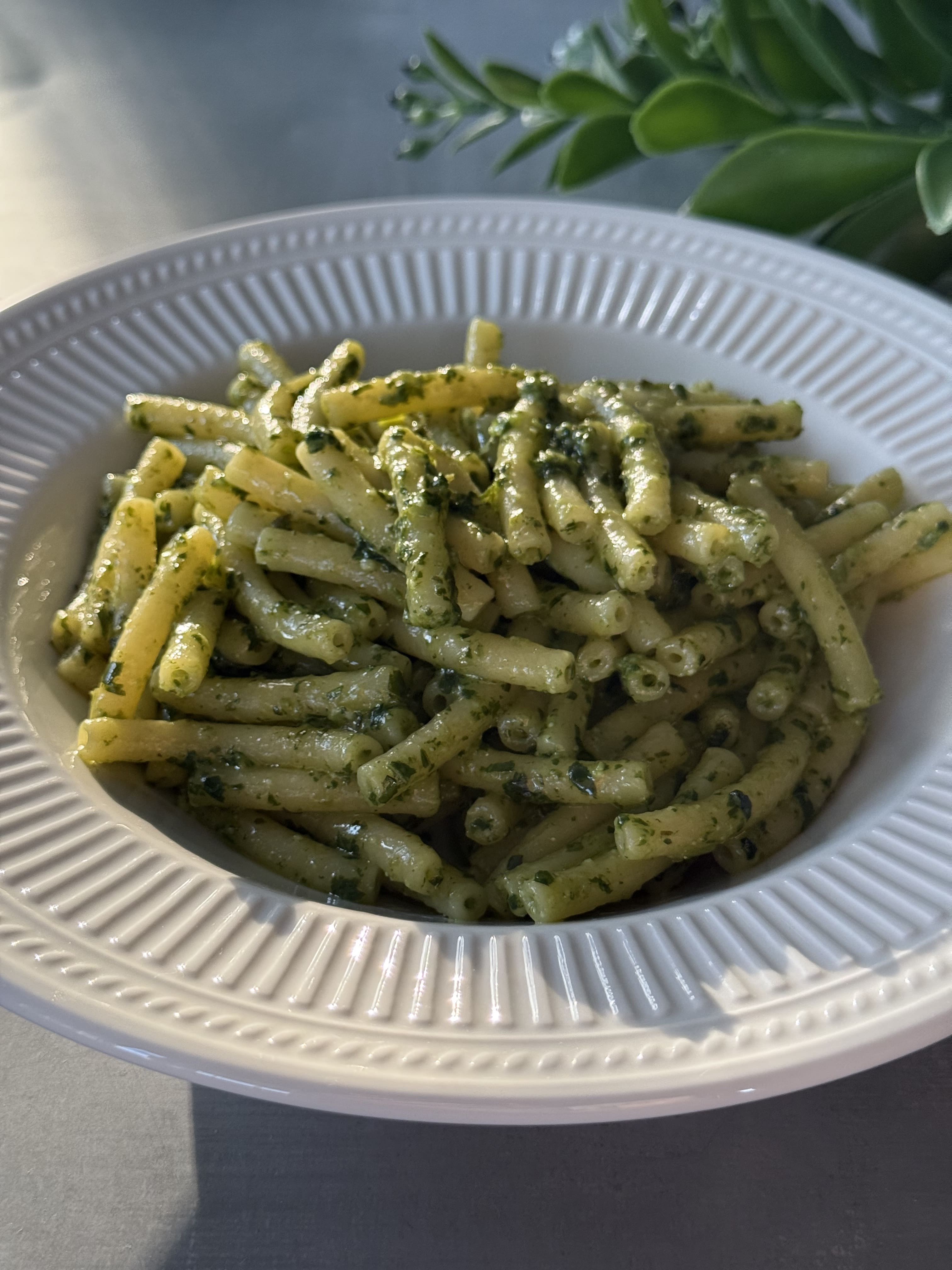 Paste cu pesto
