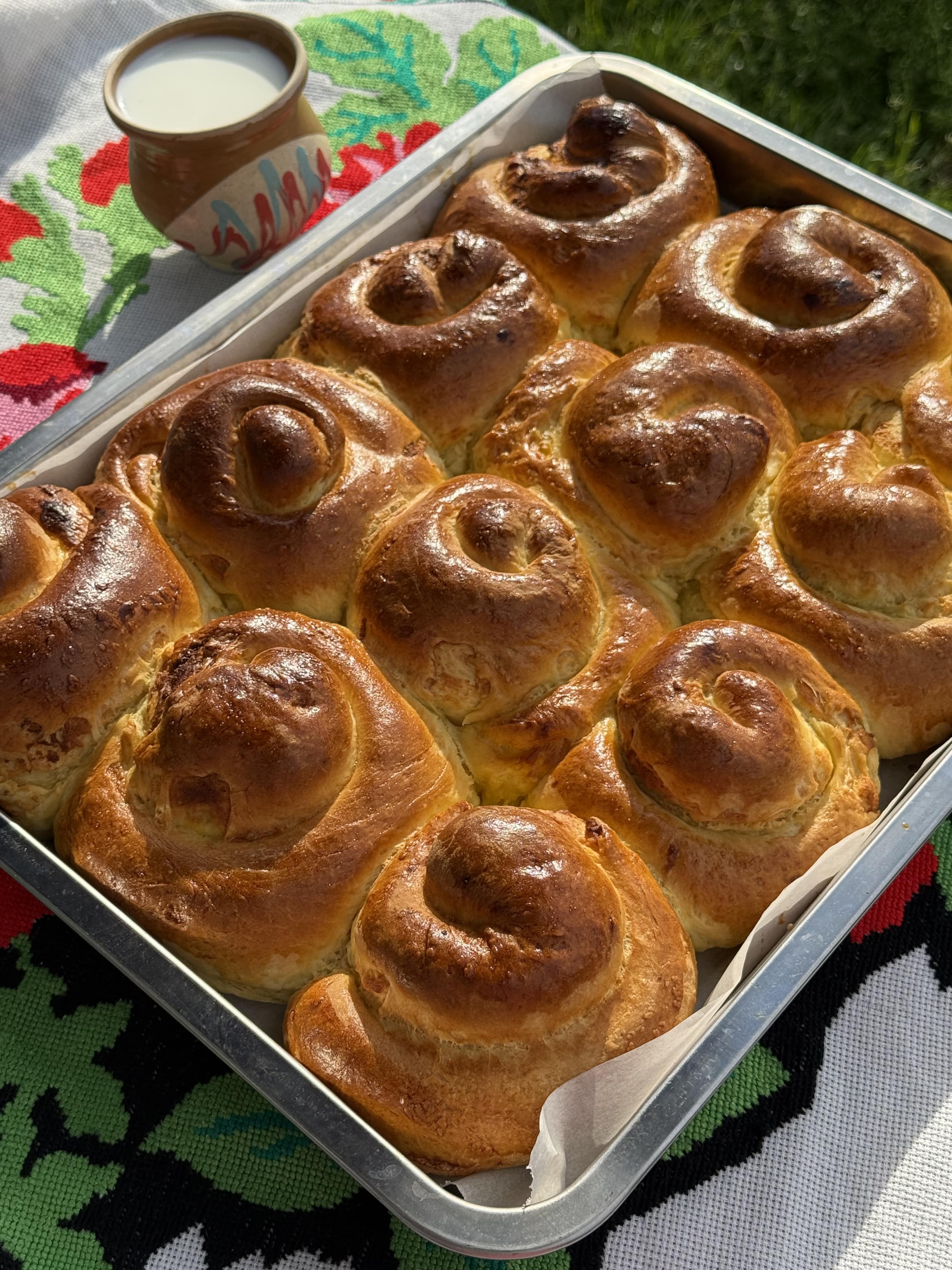 Poale’n brâu moldovenești